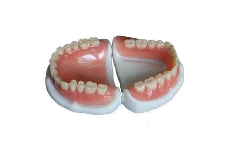 comprar Dentadura parcial de acrílico removible, de aspecto natural y fácil de mantener. Fabricación en línea